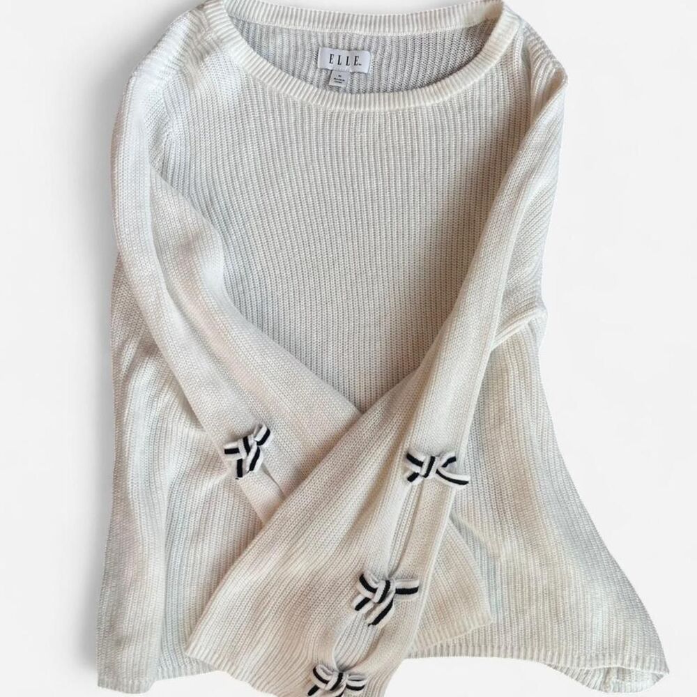 Elle Women's White and Cream Jumper